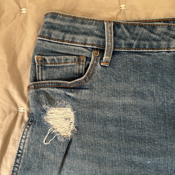Old Navy Denim mini skirt - Picture 3 of 6